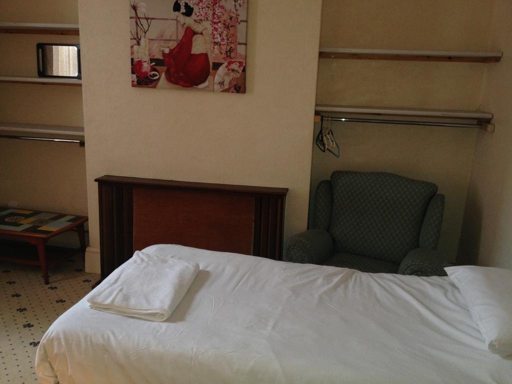 The Westfield Apartment Sandown Room photo